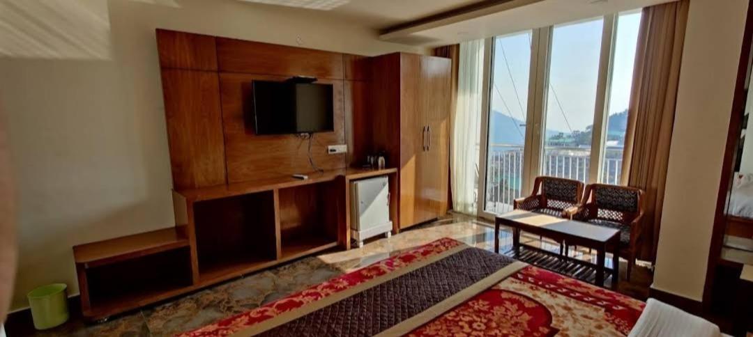 Hotel India House Dharamshala Eksteriør billede