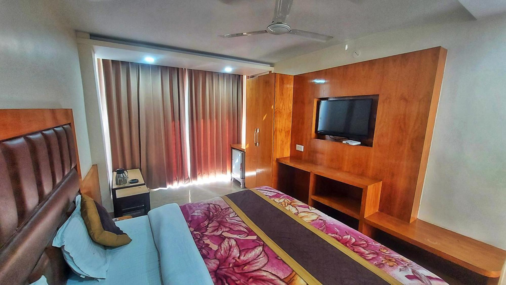 Hotel India House Dharamshala Eksteriør billede